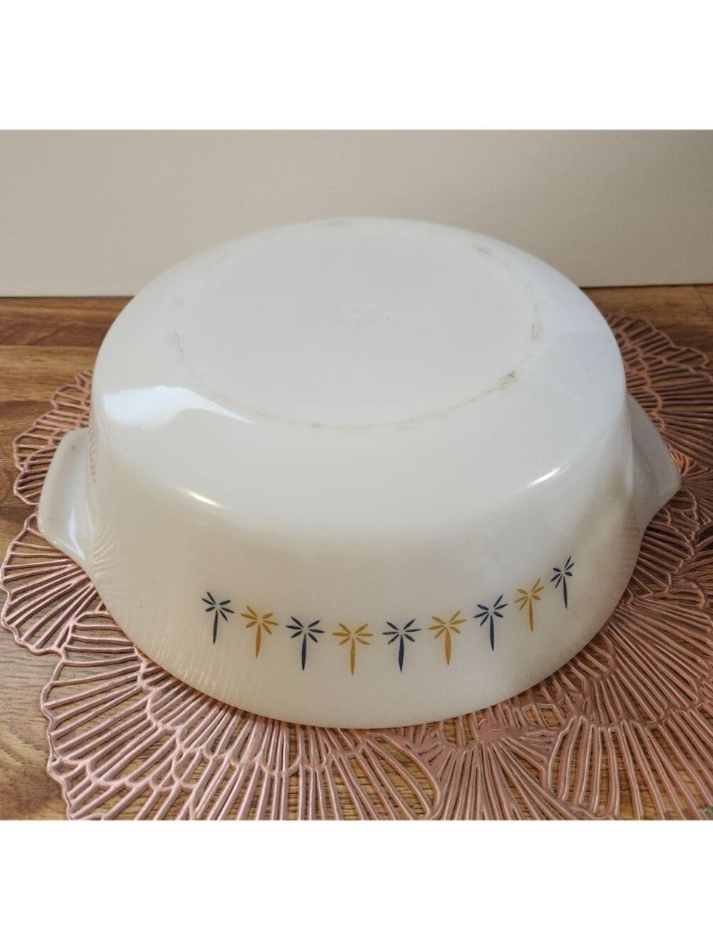 Fire King Candle Glow 10" Round Casserole Dish Anchor Hocking Atomic Starburst - Picture 14 of 14